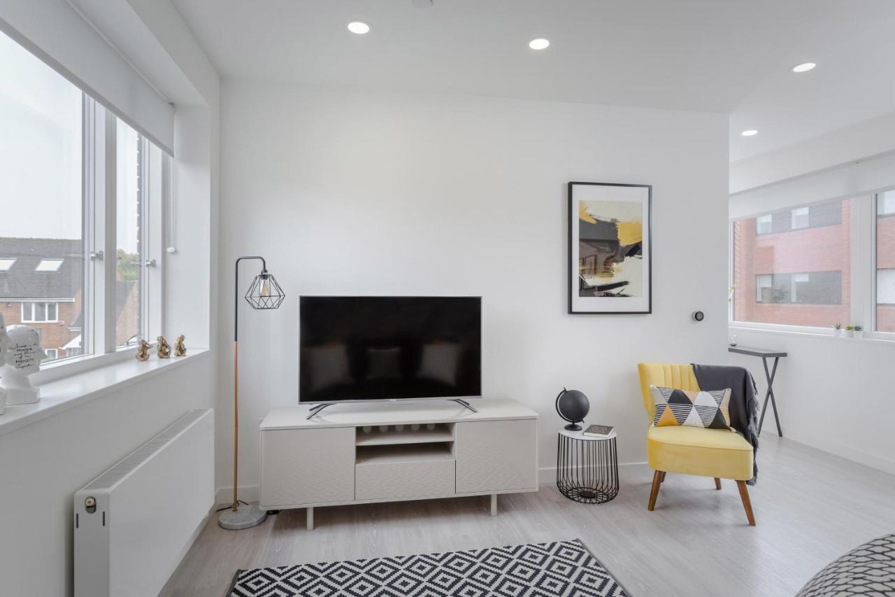 Luxury Serviced Apartments Stevenage, Hertfordshire Esterno foto